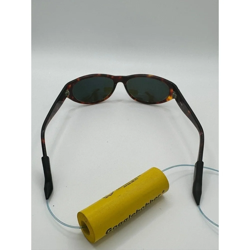 Ocean Waves Tortoise Sunglasses Blue Mirror Lens with Gogglebobber and Case